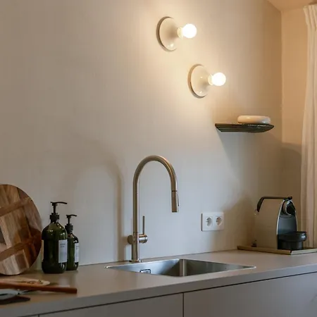 דירה Huswell - Urban Getaway For Two In The Heart Of אנטוורפן